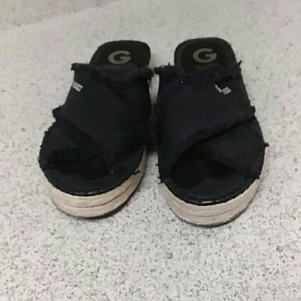 GUESS SANDALS